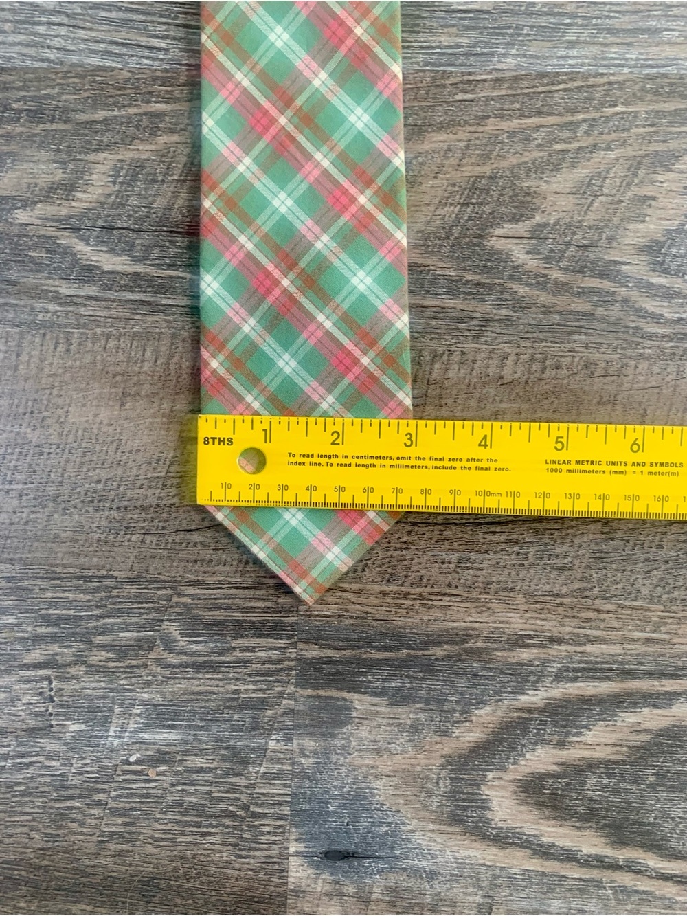 Macy's Green and Pink Plaid Men's Tie